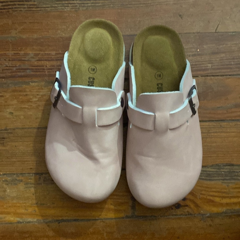Cushionaire clogs girls
